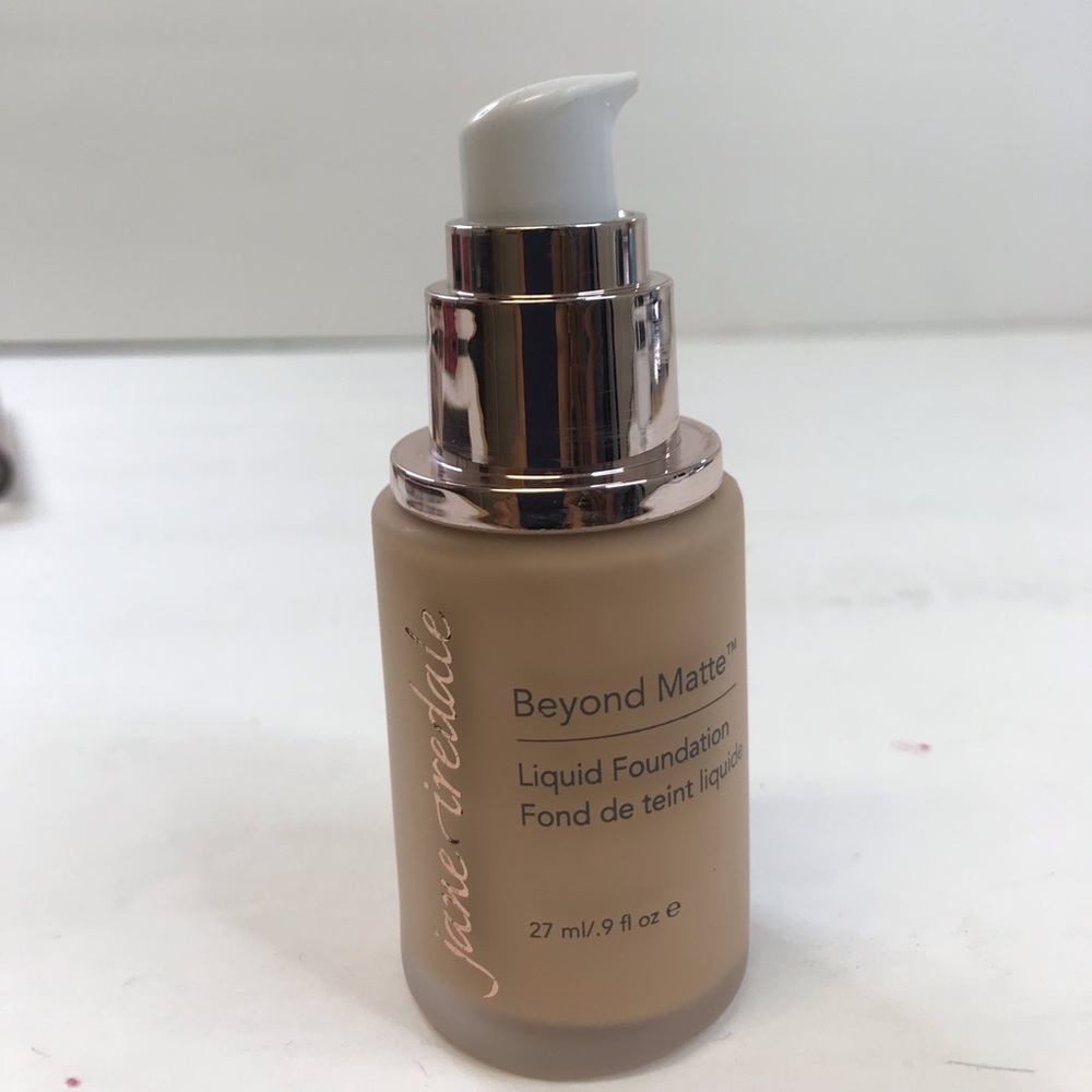 Jane iredale beyond Matte foundation